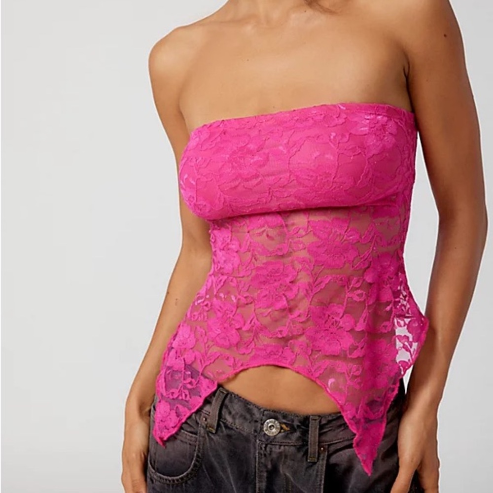 urban outfitters pink lace tube y2k vintage top